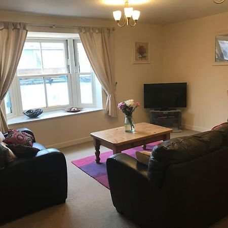Great Offer 2 Bed Tenby Flat Free Parking Luaran gambar